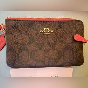 Coach Double Corner Zip Wristlet